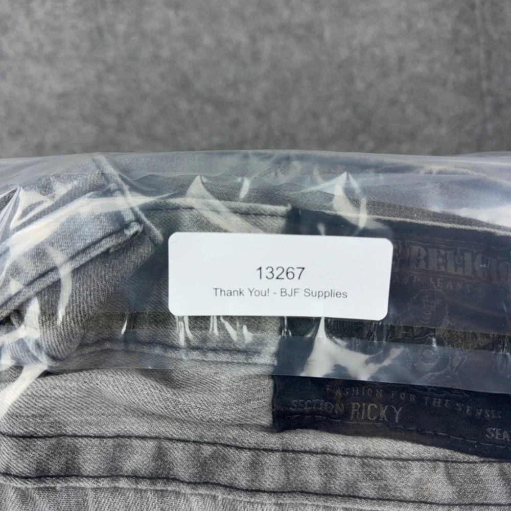 VTG True Religion Jeans Mens 34x32 Gray Ricky Straight Leg Denim Streetwear USA